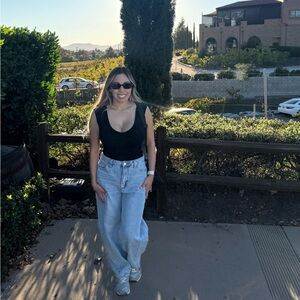 Meet your Posher, Cindy